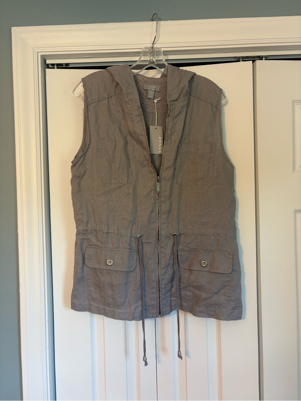 Kenar Hooded Linen Vest in Gray